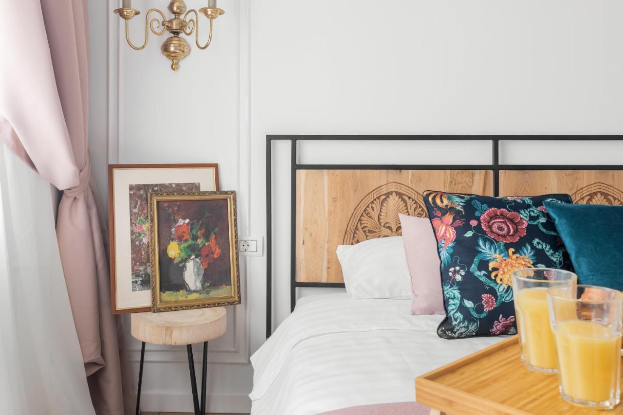 Eclectic 3 Bedroom Calea Victoriei By Urbanesq Bucharest Luaran gambar